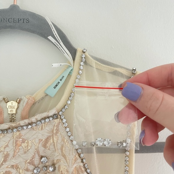 NEVER WORN Stunning Gold dress with rhinestones - Picture 4 of 8